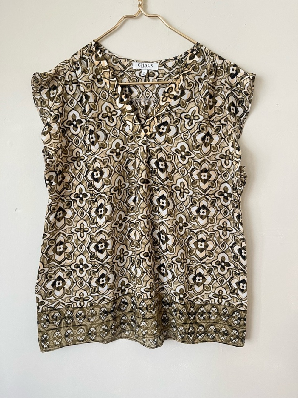 Chaus Olive Floral neutral casual Cap-Sleeve Blouse M